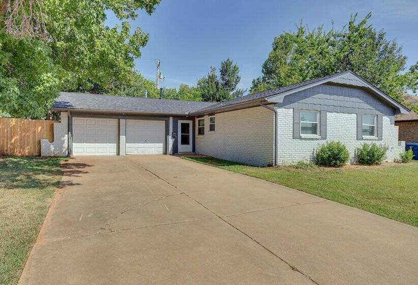 Edmond Home Near Colleges, Lakes, & Shopping!