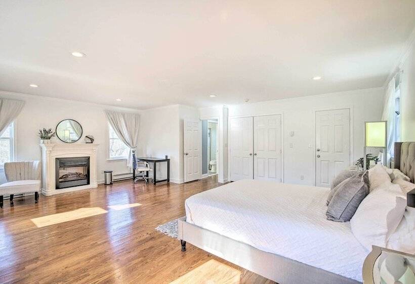 Elegant Connecticut Home: Fireplaces, Pet Friendly