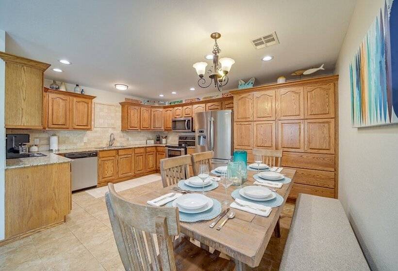 Eufaula Oasis W/ Screened Porch: Unwind In Style!