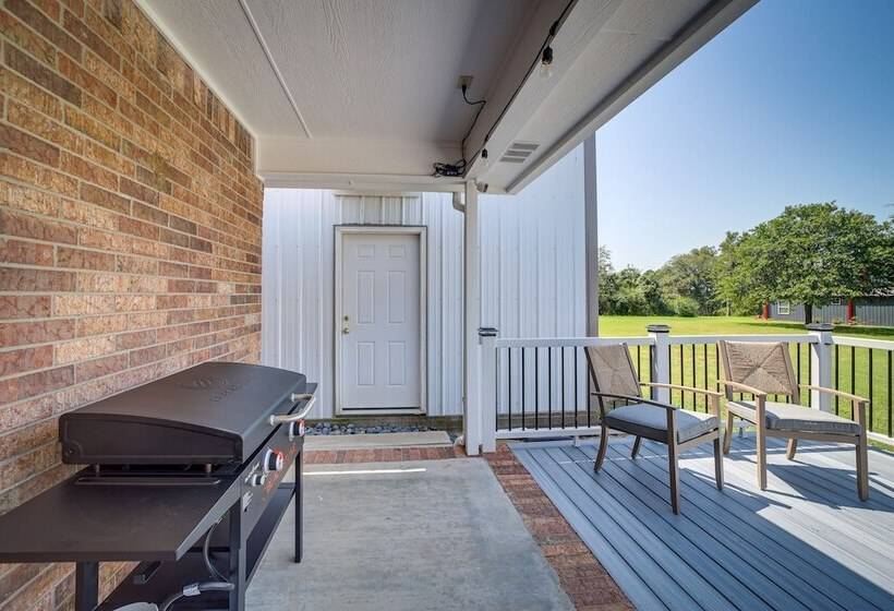 Eufaula Oasis W/ Screened Porch: Unwind In Style!