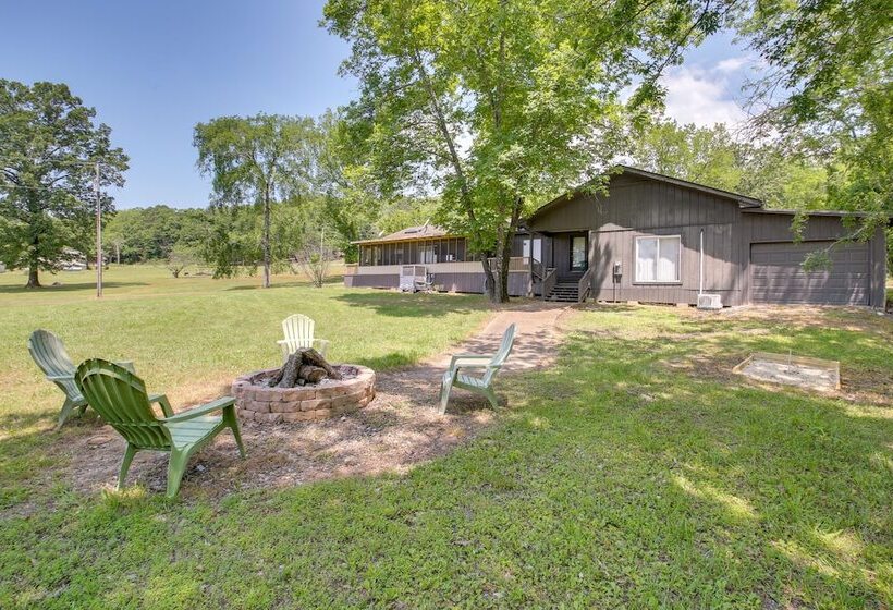 Family Friendly Jessieville Home: 1 Mi To Water!