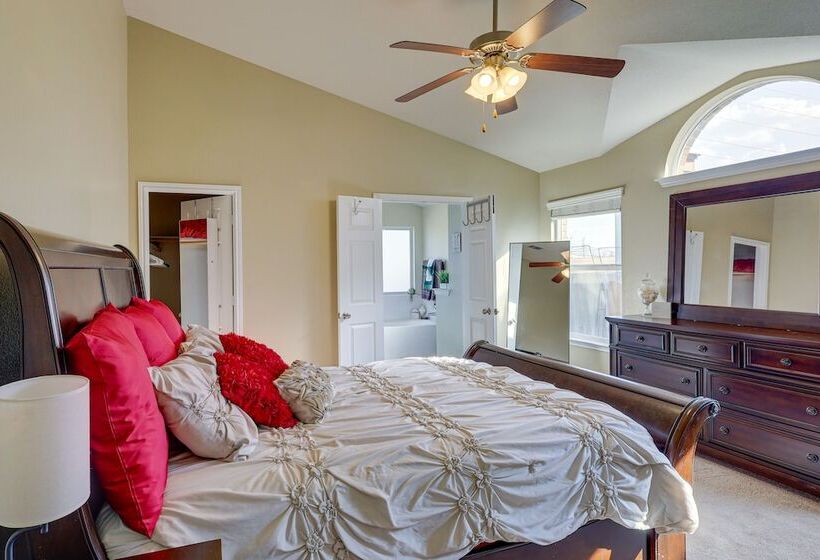 Family Friendly Killeen Home W/ Covered Patio!