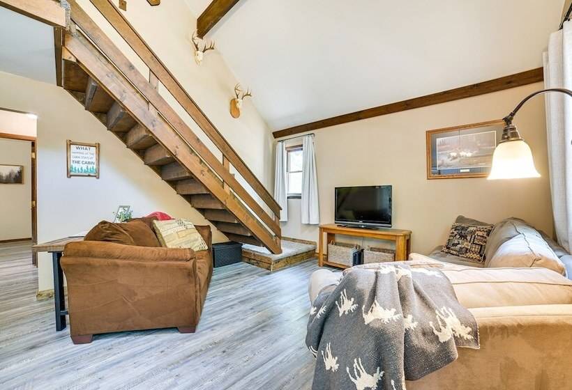 Family Roscommon Home   3 Mi To Higgins Lake