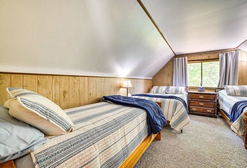 Family Roscommon Home   3 Mi To Higgins Lake