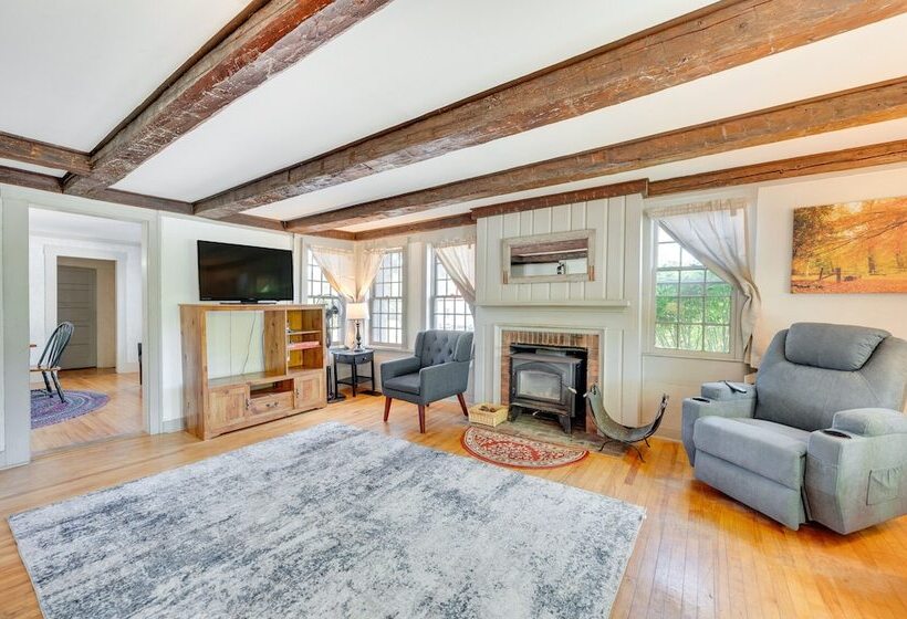 Franconia Home W/ Community Pool & River Access!