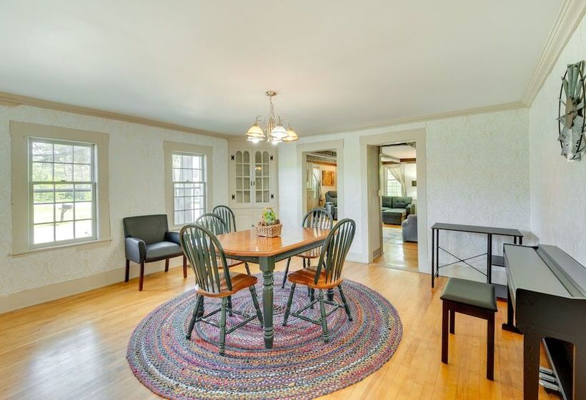 Franconia Home W/ Community Pool & River Access!