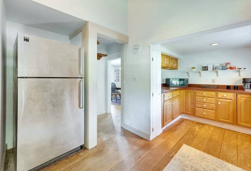 Franconia Home W/ Community Pool & River Access!