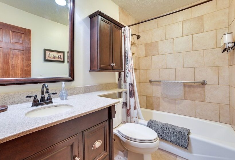 Gaylord Cabin W/ Game Room + Lake Access!