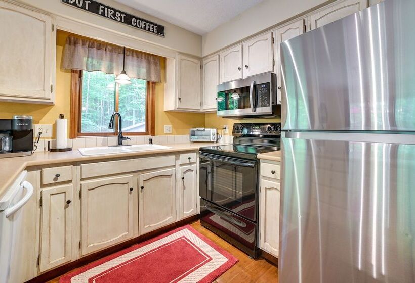 Gaylord Cabin W/ Game Room + Lake Access!