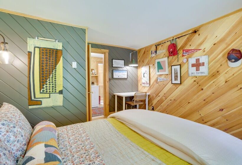 Gorgeous Sunday River Cabin W/ Saltwater Hot Tub!