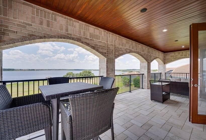 Groveland Home W/ Pool: Luxurious Lakefront Oasis!