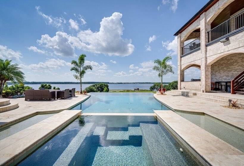 Groveland Home W/ Pool: Luxurious Lakefront Oasis!