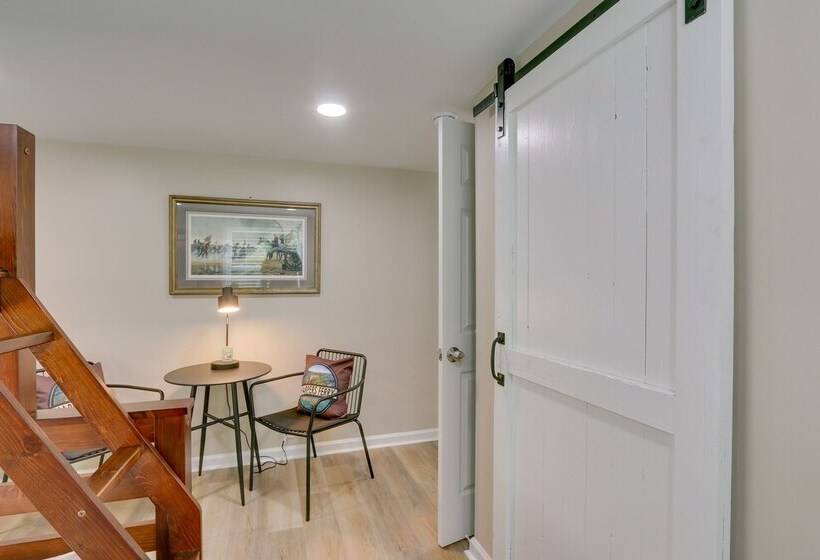 Harpers Ferry Home W/ Private Pool & Hot Tub!