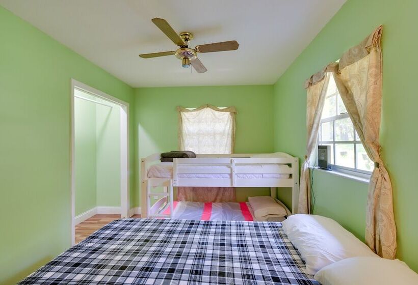 Hawthorne Retreat W/ Casita + Lake Winnott Access!