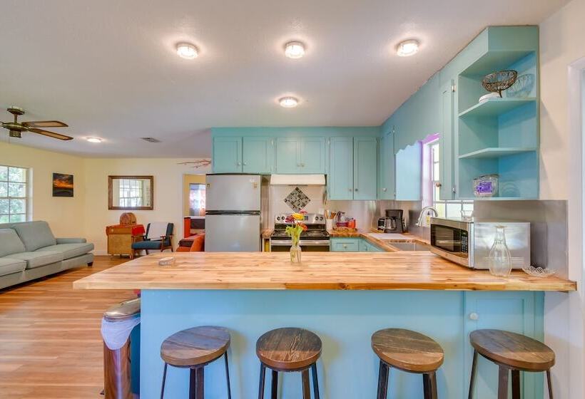 Hawthorne Retreat W/ Casita + Lake Winnott Access!