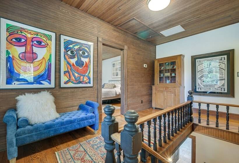 Historic & Charming Pittsboro Home W/ Fireplaces