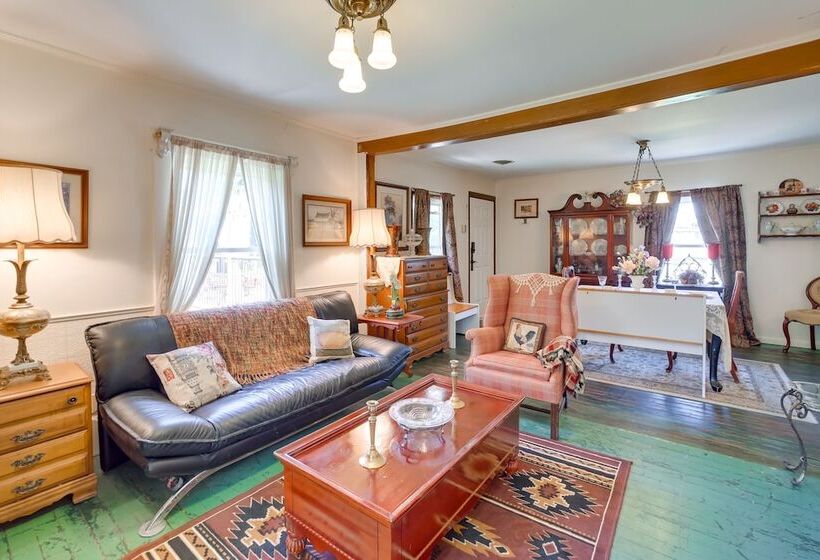 Historic Fort Smith Cottage < 1 Mi To Downtown!