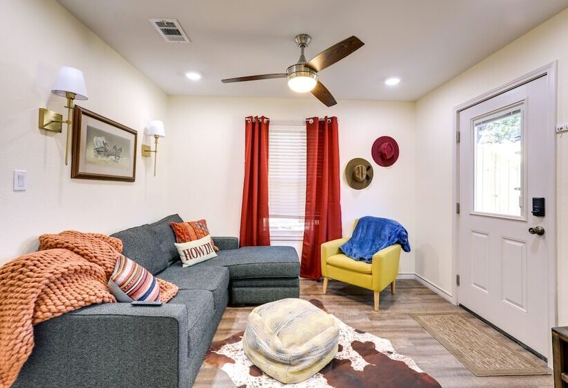 Horse Friendly Weatherford Oasis W/ Splash Pool