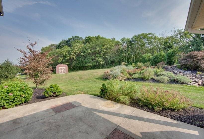 Hummelstown Hideaway W/ Game Room & Large Yard!