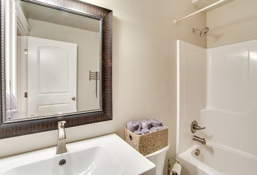 Kid Friendly Pasco Farmhouse W/ Playset, Game Room