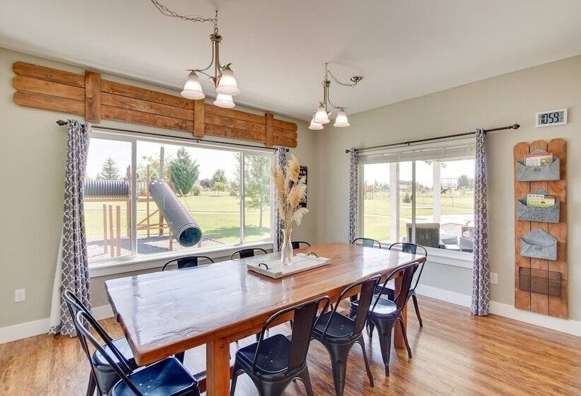 Kid Friendly Pasco Farmhouse W/ Playset, Game Room