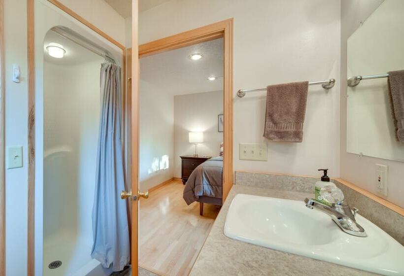 Lakefront Birchwood House W/ Deck + Fire Pit!