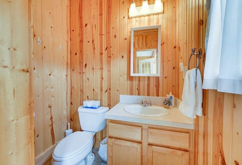 Lakefront Grant Cottage W/ Grill & Fire Pit!