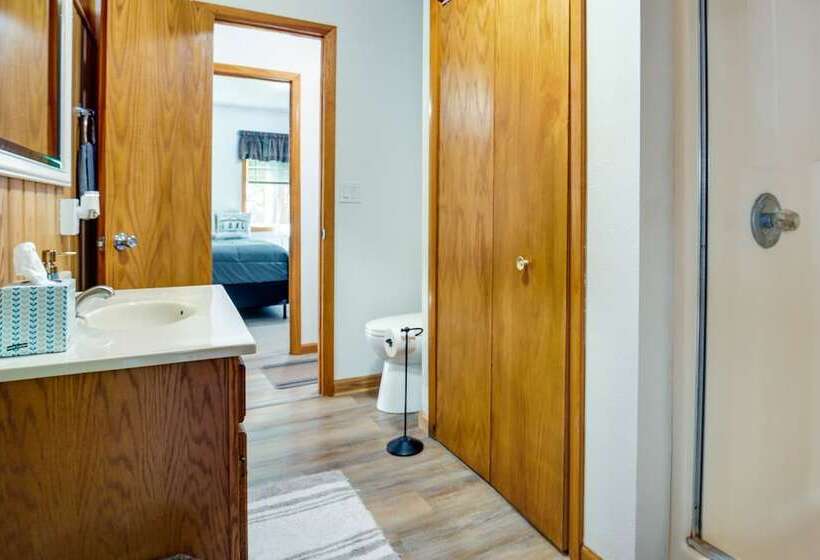 Lakefront Marenisco Cabin W/ Private Dock!