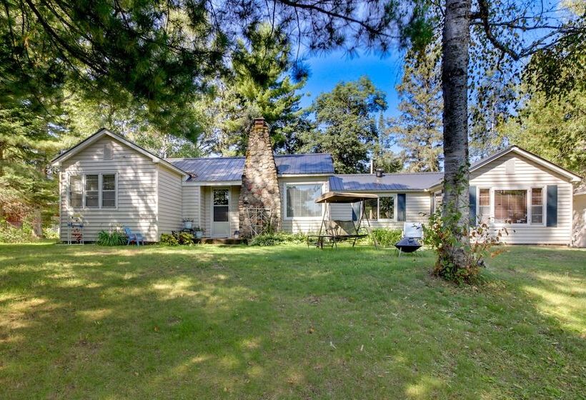 Lakefront Minnesota Escape W/ Fire Pit & Boat Dock