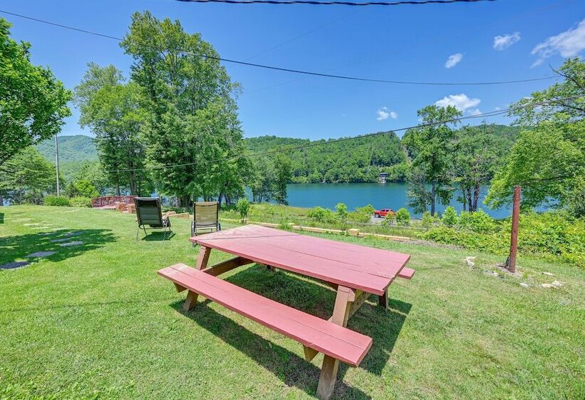 Lakefront North Carolina Abode W/ Grill & Fire Pit