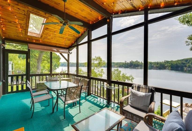 Lakefront Queensbury Home: Kayaks + Boat Dock