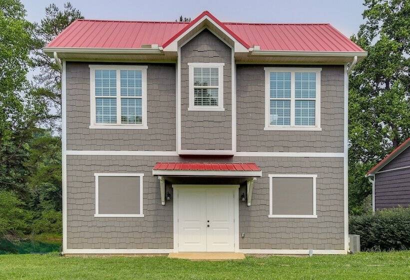 Lakefront Sharps Chapel Retreat W/ Boat Dock!