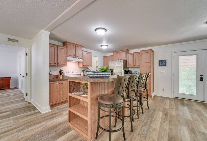 Fire Pit & Stunning Lake Views: Shell Knob Home!