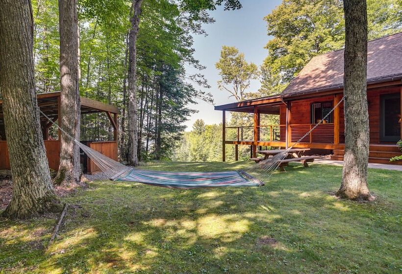 Lakefront Townsend Cabin W/ Fire Pit, Private Dock