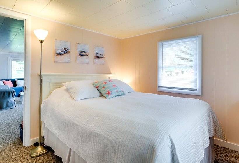 Lakefront Vacation Rental, 13 Mi To South Haven!