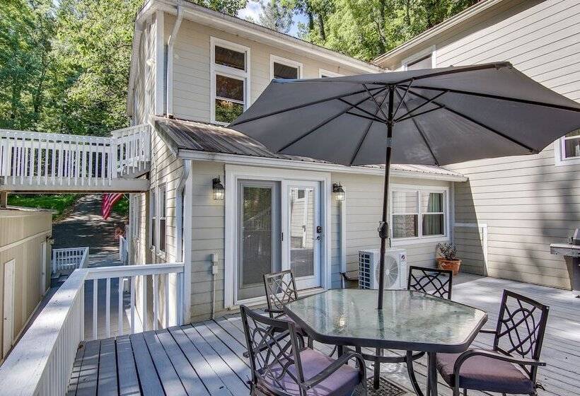 Hot Tub & Boat Dock: Lovely Lake Lure Retreat