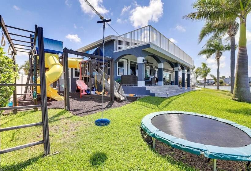 Luxury St. Petersburg Home W/ Pool + Bay Access!