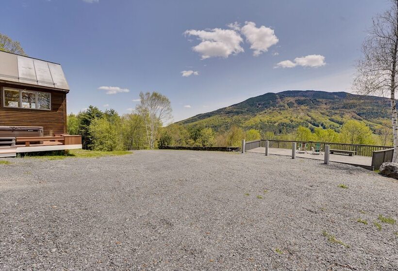 Luxury Vermont Vacation Rental: Private Hot Tub!