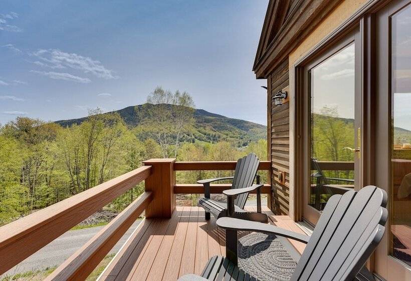 Luxury Vermont Vacation Rental: Private Hot Tub!