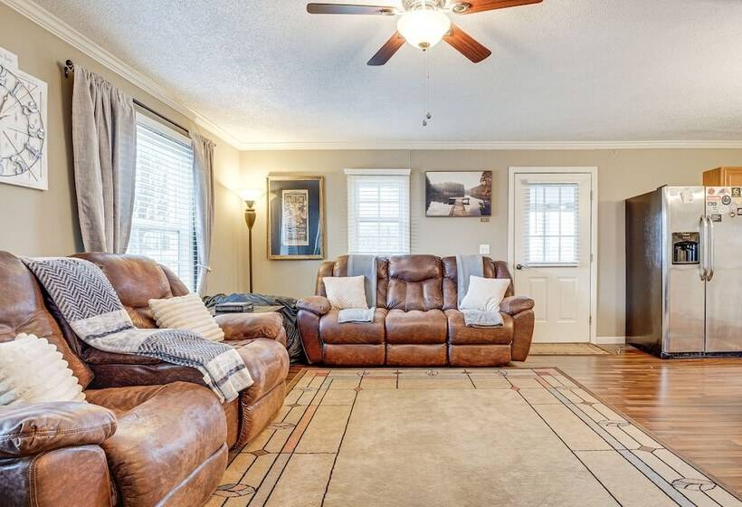 Lynchburg Home W/ Patio   2 Mi To Tims Ford Lake!