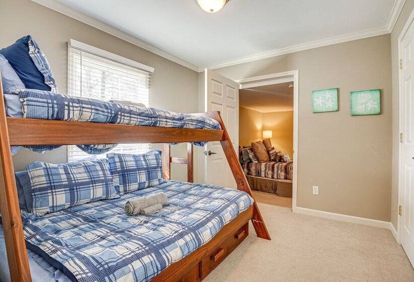 Lynchburg Home W/ Patio   2 Mi To Tims Ford Lake!