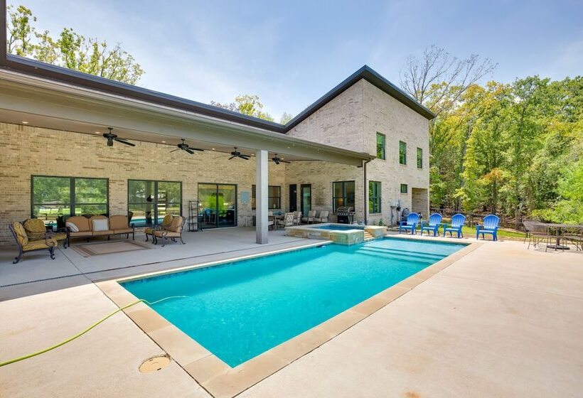 Pool, Hot Tub & Views: Malakoff Gem On Cedar Creek