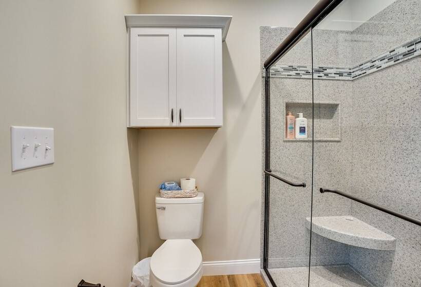 Modern Kentucky Lake Home: Pool & Boat Ramp Access