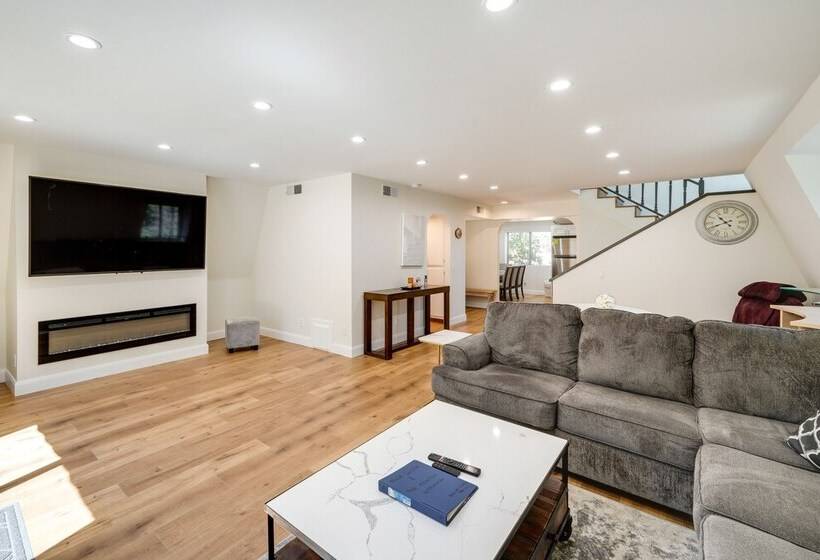 Modern Pine Mountain Club Cabin W/ Community Pool!