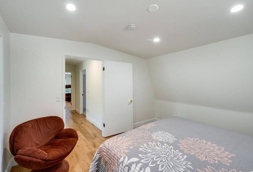 Modern Pine Mountain Club Cabin W/ Community Pool!