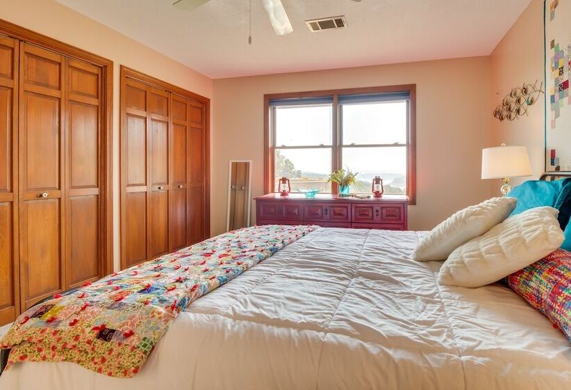 Mountain Home Retreat W/ Balcony & Lake Views!