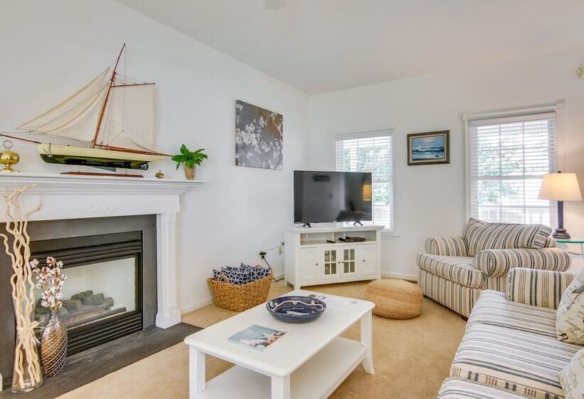Nautical Family Home W/ Deck, Near Bethany Beach!
