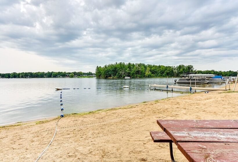 Newly Built West Branch Retreat Near Lake Ogemaw!