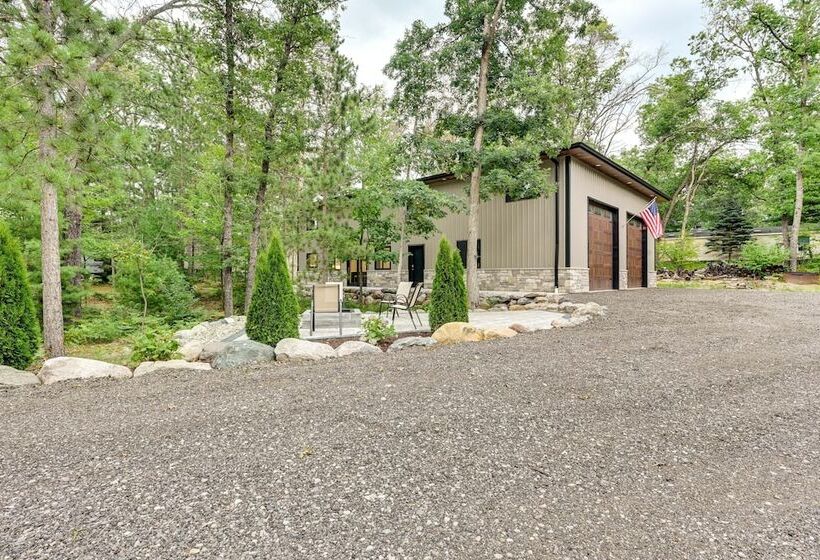 Newly Built West Branch Retreat Near Lake Ogemaw!