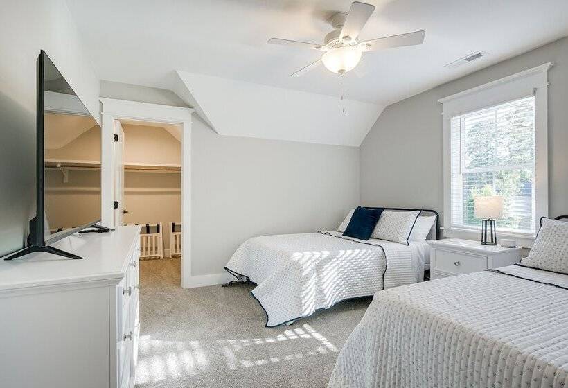 North Carolina Home ~ 2 Mi To Pinehurst Resort